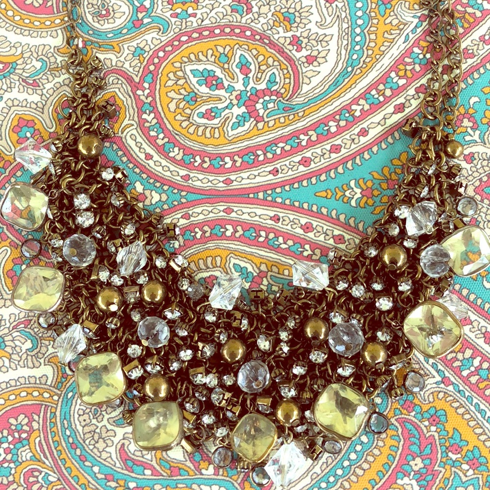 CHICO’s BEADED BIB NECKLACE